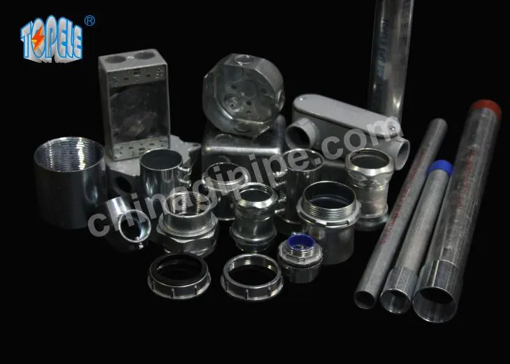 Elektriline pistikupesa kate koos alumiiniumkatetega